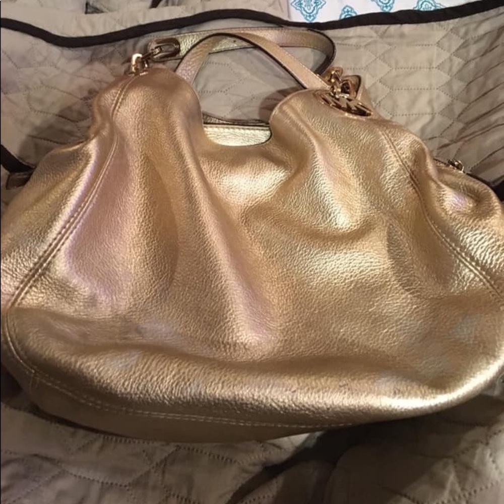 Purse - Picture 2 of 3